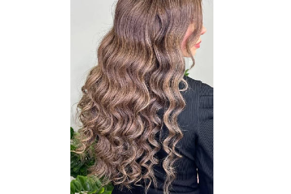 سالن زیبایی کویین